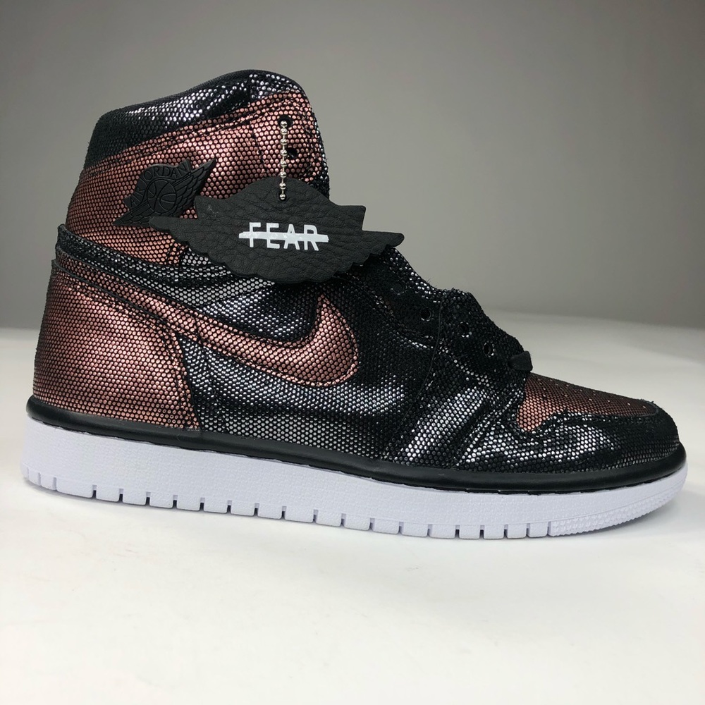 Women’s Nike Air Jordan Retro 1 High OG Fearless 7